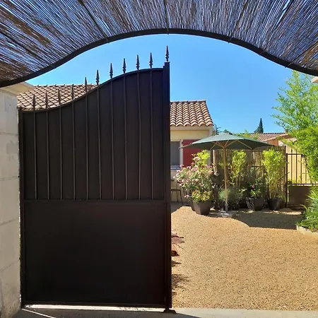 Lou Bagnou Mi-Clos Bagnols-sur-Cèze Buitenkant foto