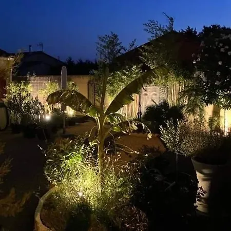 Lou Bagnou Mi-Clos Bagnols-sur-Cèze Buitenkant foto