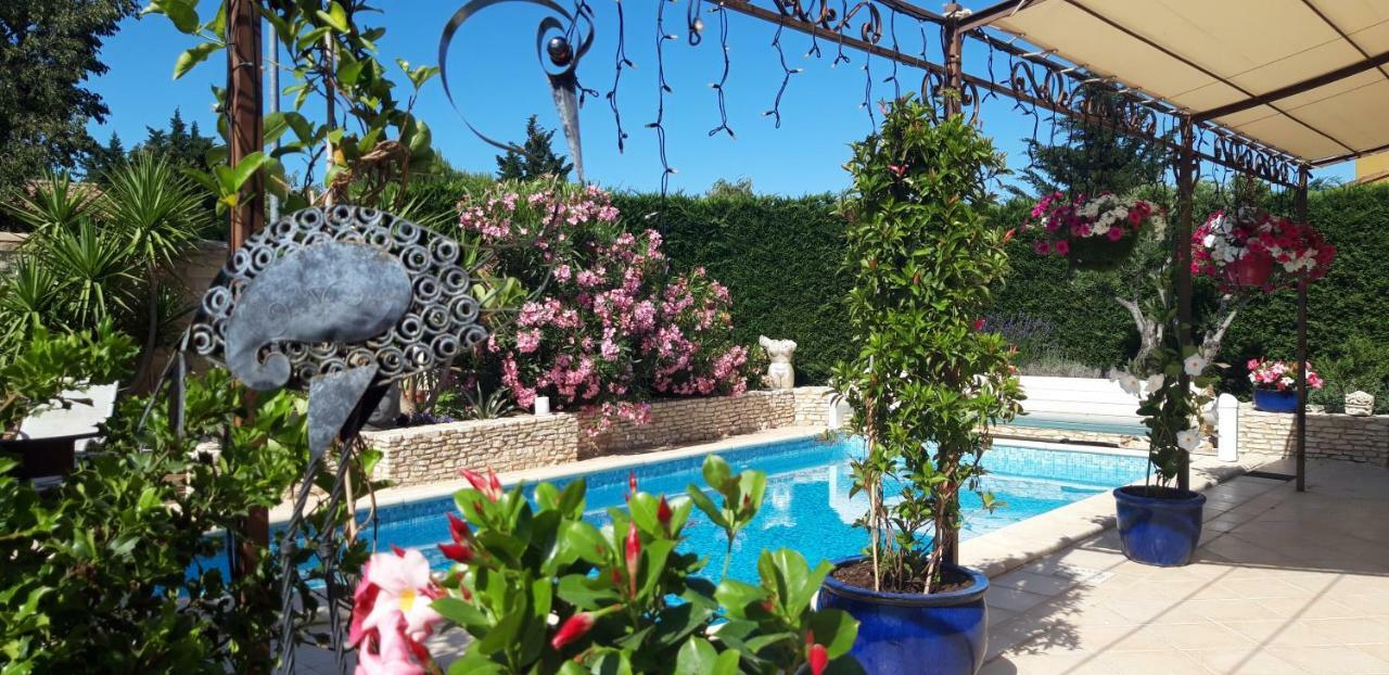 Lou Bagnou Mi-clos Holiday home *